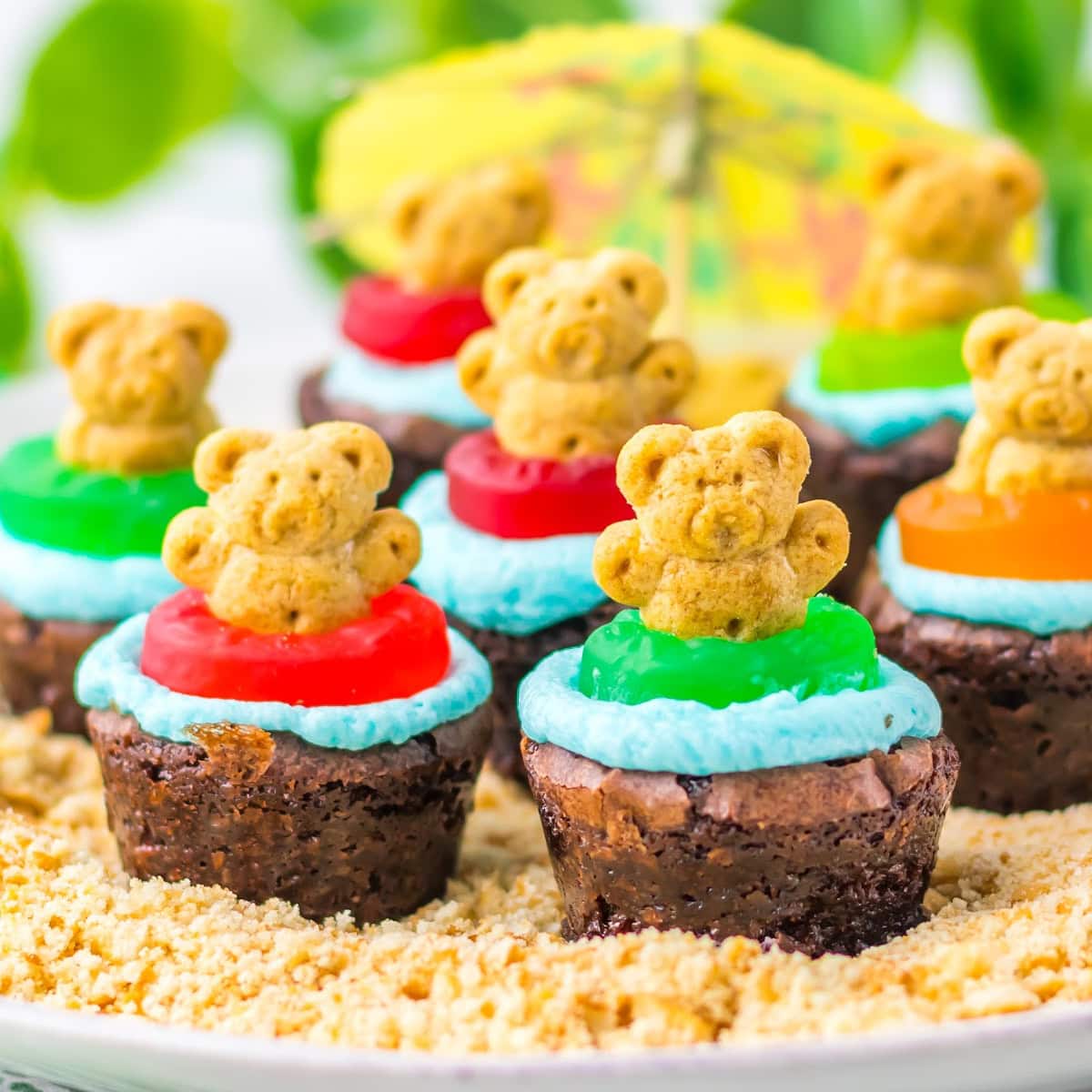 beach brownie cups featured image