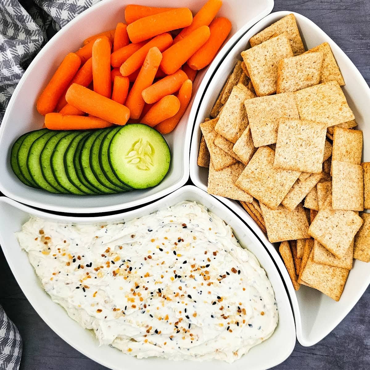 everything bagel dip featured image
