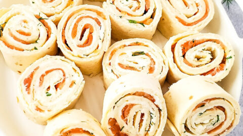 smoked salmon pinwheels featured image
