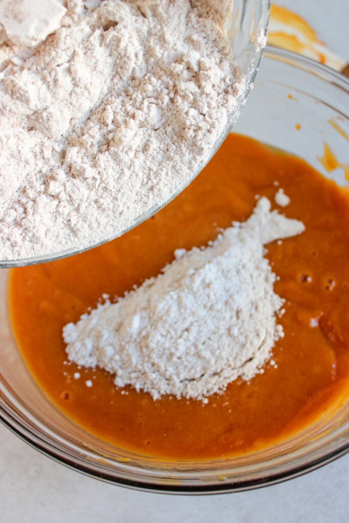 mini pumpkin cakes process photo