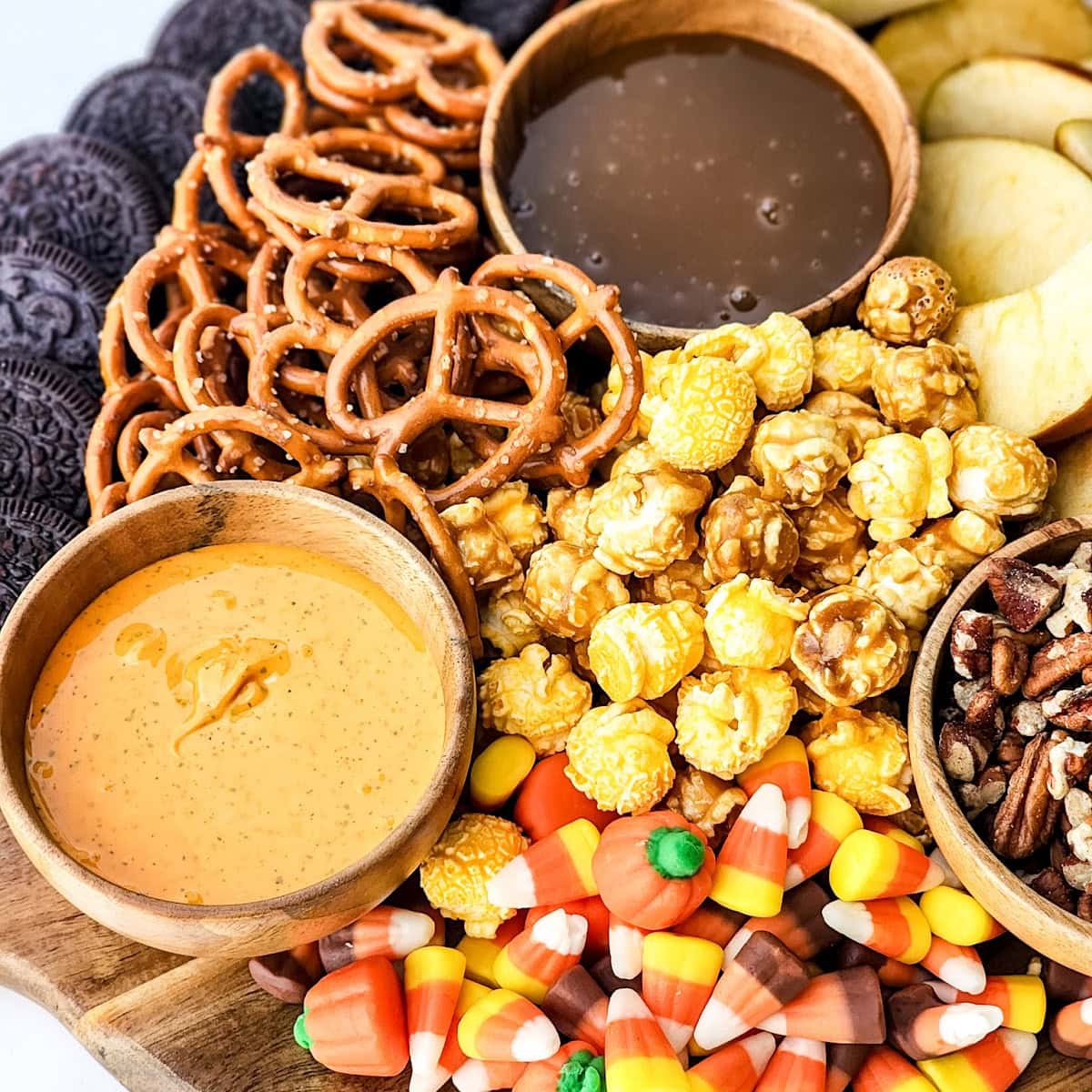 autumn charcuterie board featured image