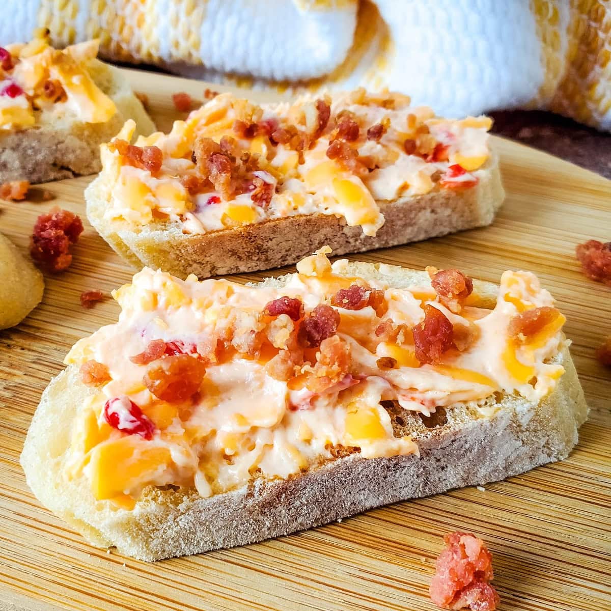 pimento cheese and bacon crostini featured image