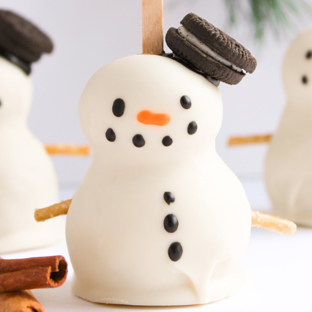 snowman cake pops featured image