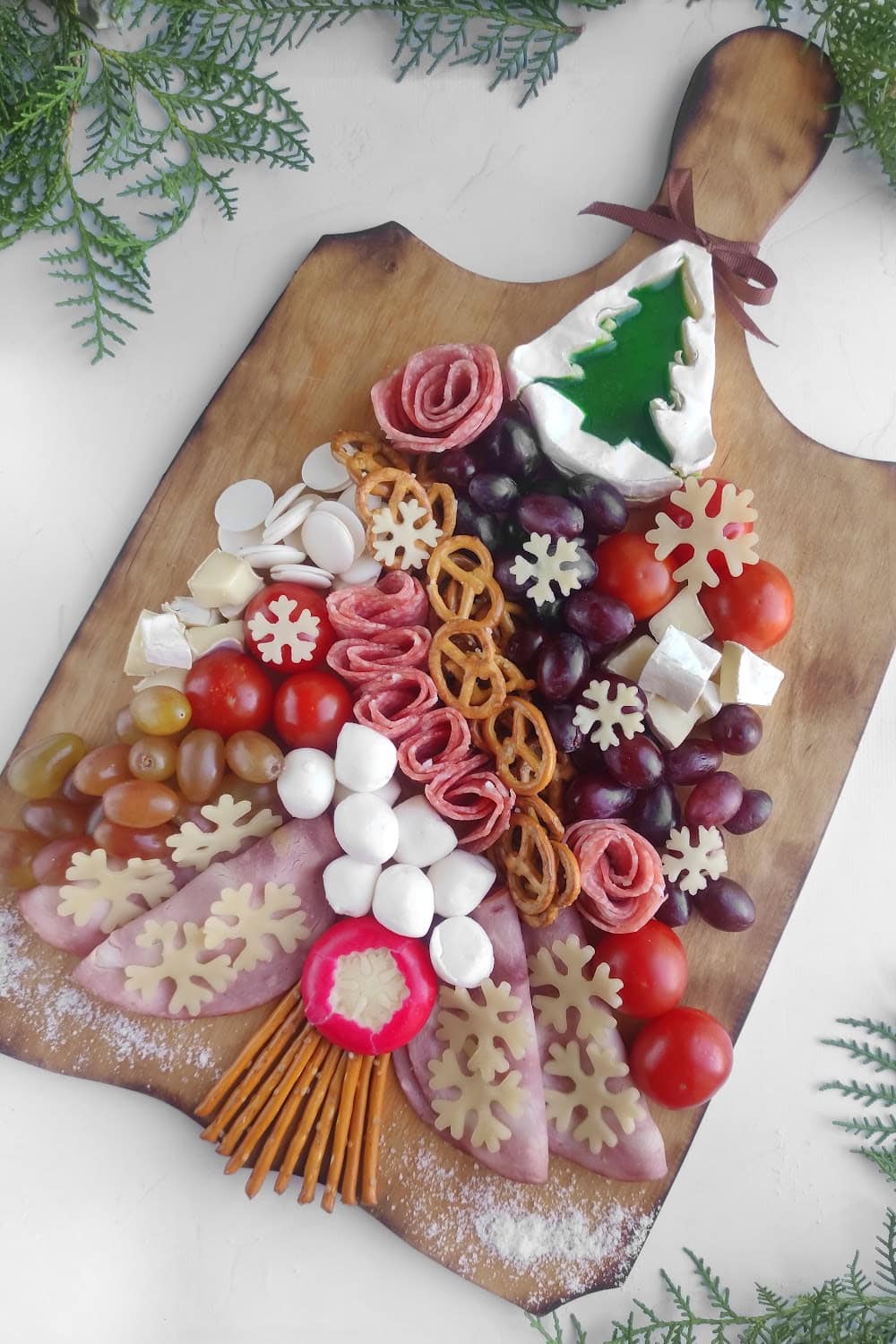 10 Creative Christmas Charcuterie Board Ideas BiteSized Bash