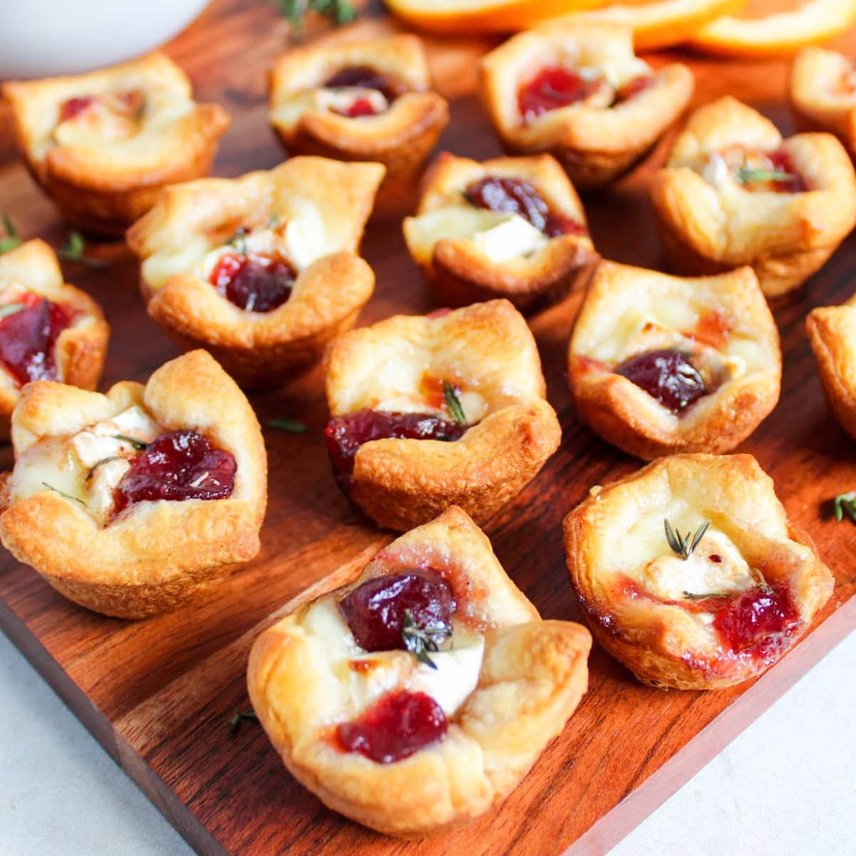 cranberry brie bites