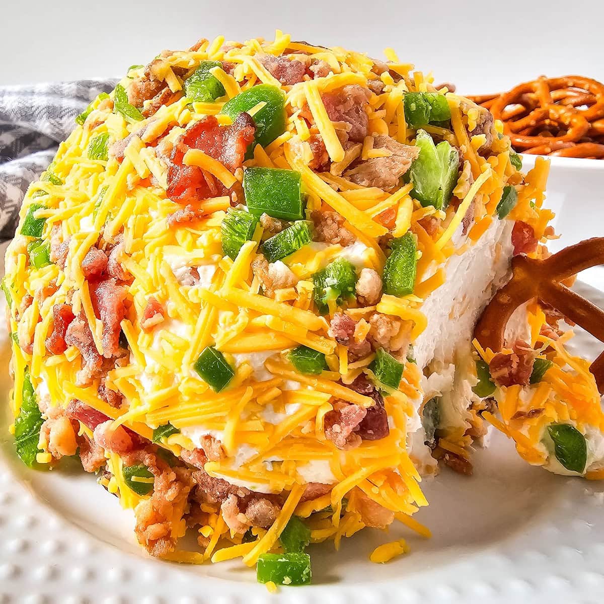jalapeno popper cheeseball featured image
