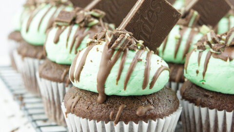 andes mint chocolate cupcakes featured image