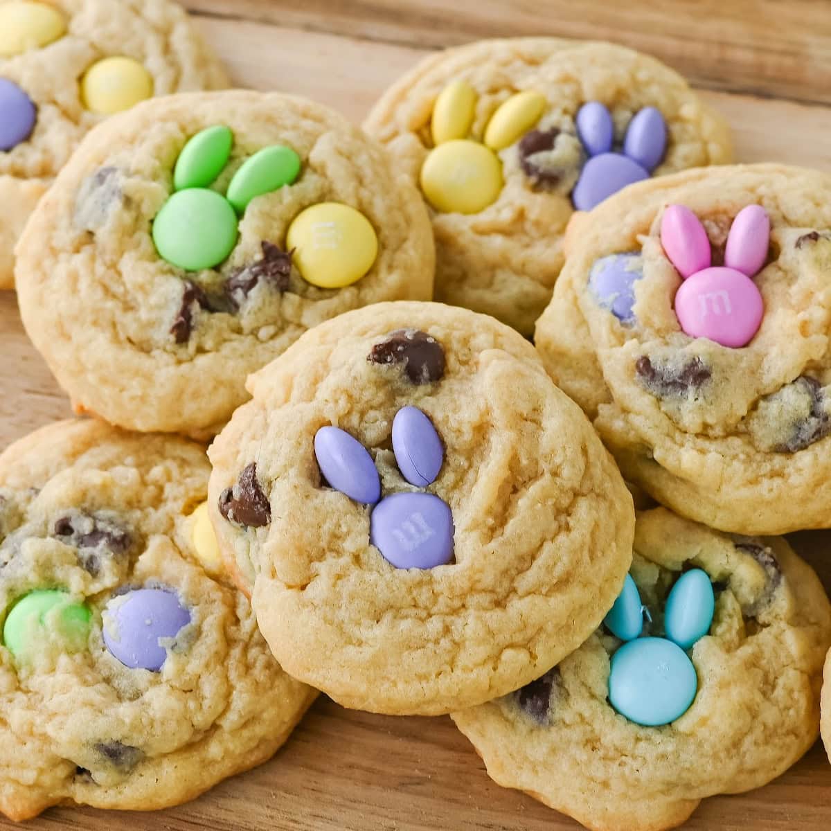 easter bunny mm cookies featured image