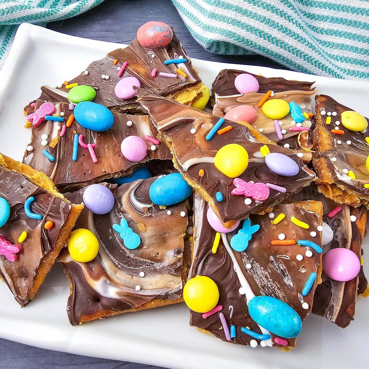 easter cracker bark featured image