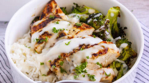 chicken and broccoli bowls featured image