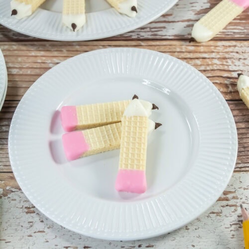 Photo of the Finished Vanilla Wafer Pencils