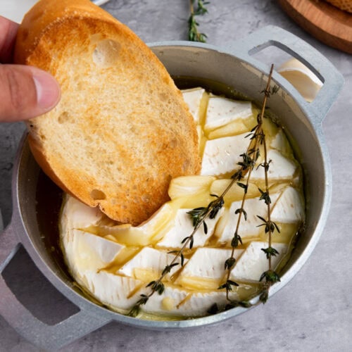 photo of the finished bake brie