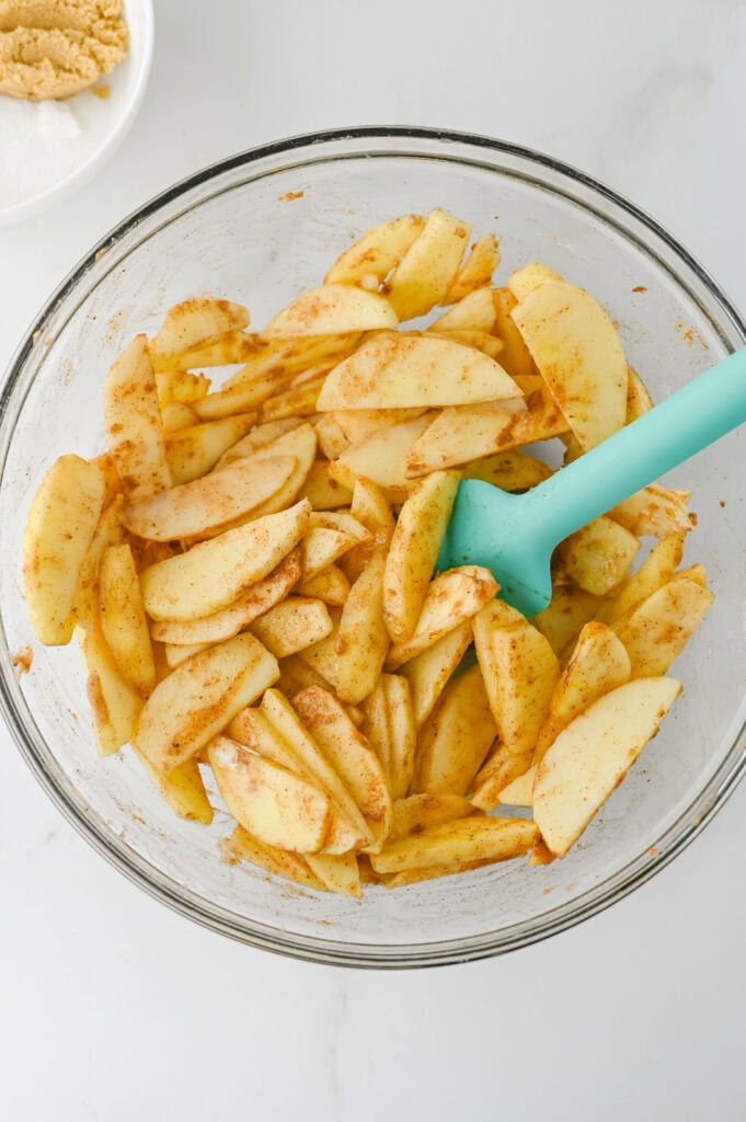 apple pie bars process photo