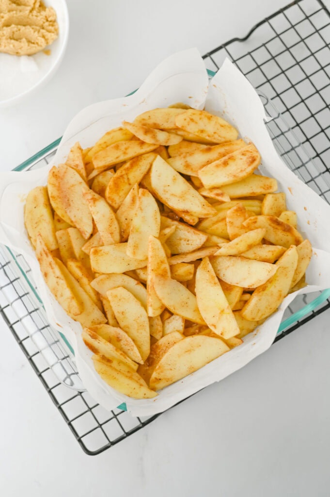 apple pie bars process photo