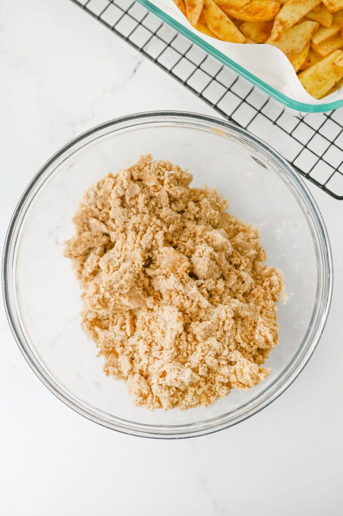 apple pie bars process photo