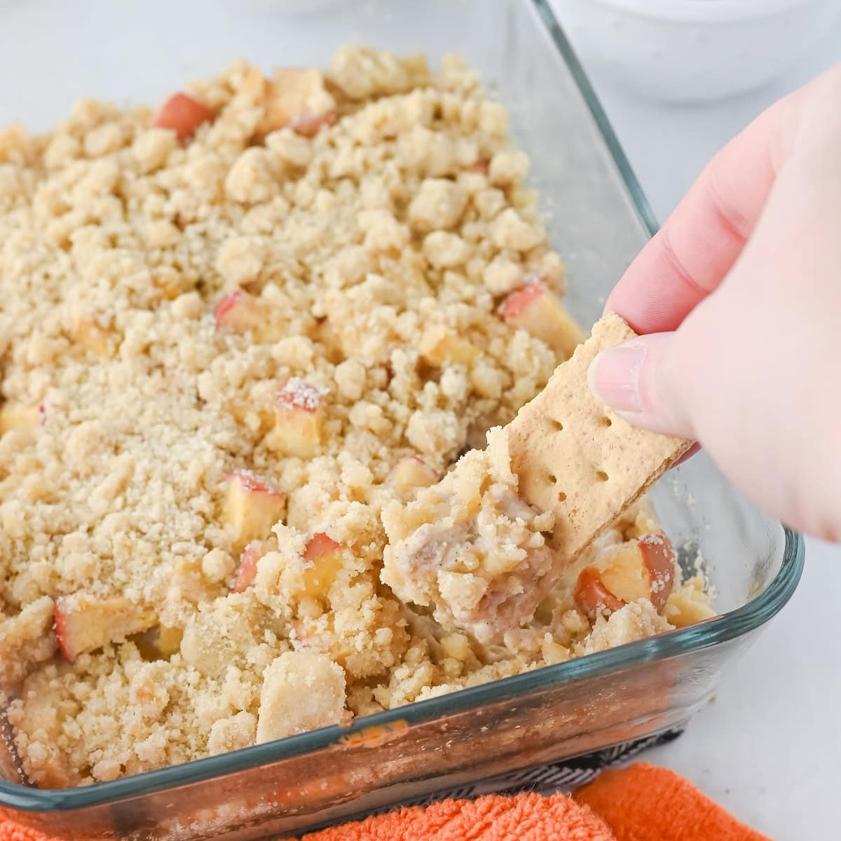 baked apple pie dip featured image