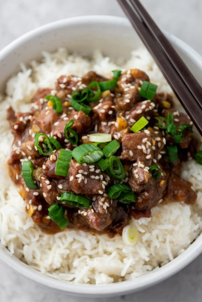 crockpot dinner ideas - Slow Cooker Mongolian Beef