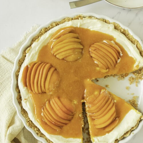 photo of the finished Apricot Cheesecake Tart