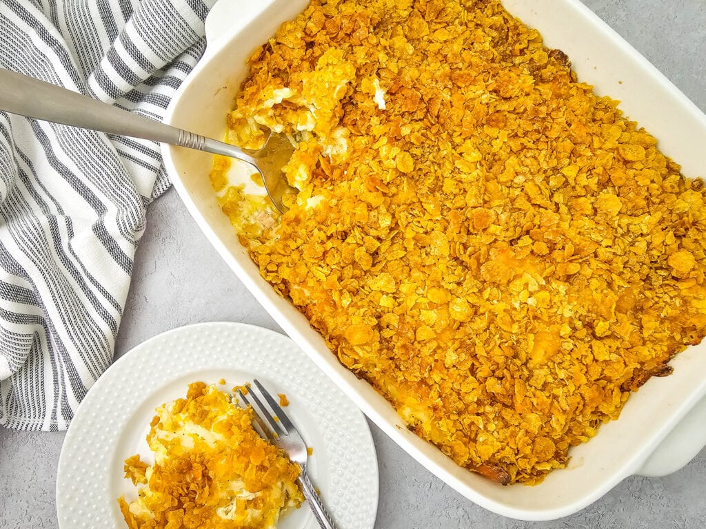 photo of the finished Cheesy Party Potatoes