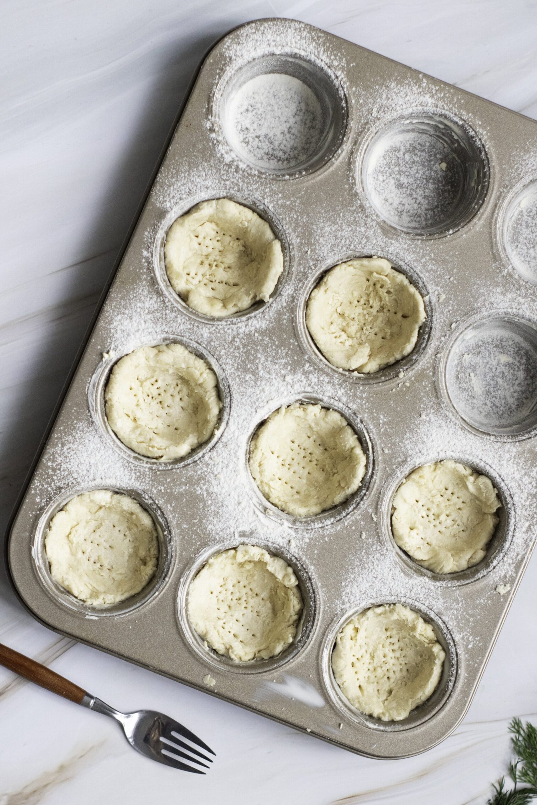 mini salmon quiche process photo