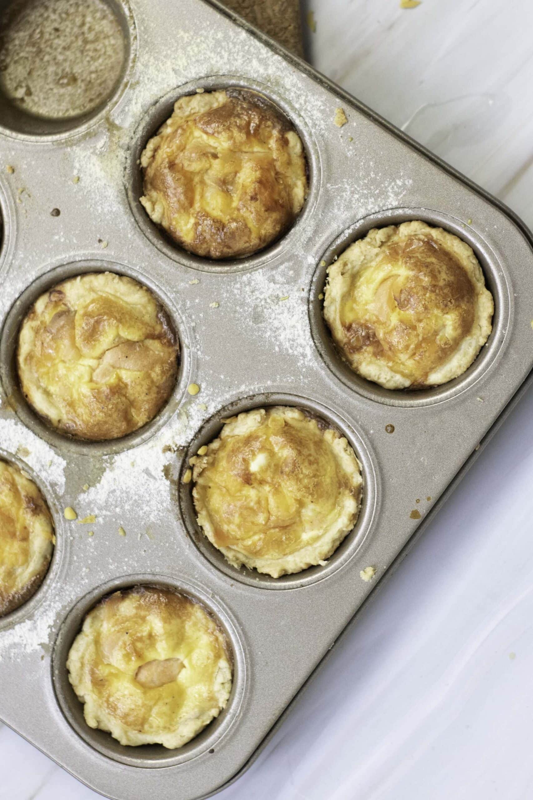 mini salmon quiche process photo