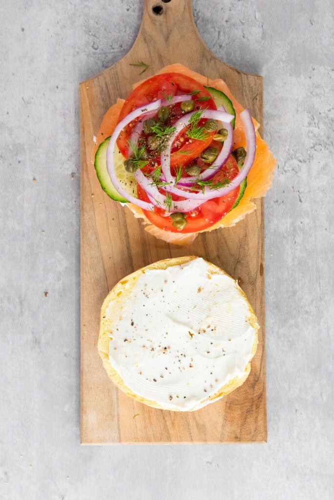 smoked salmon bagel process photo