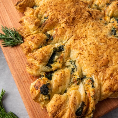 Christmas Tree Spinach Dip Puff Pastry