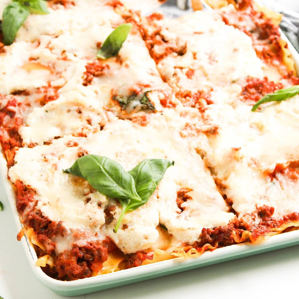 sheet pan lasagna featured image