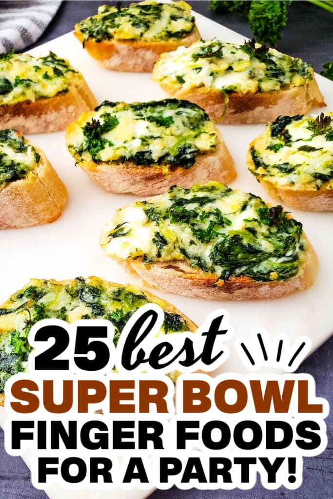 superbowl finger foods - Spinach Artichoke Crostini
