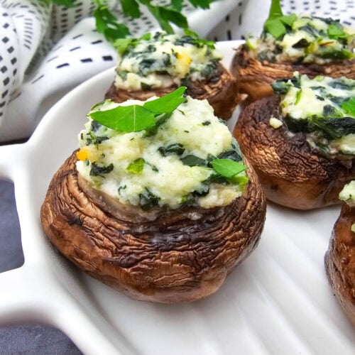 photo of the finished Spinach and Ricotta Stuffed Mushrooms
