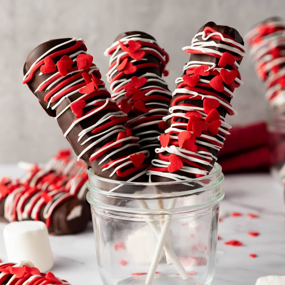 valentines day marshmallow pops featured image