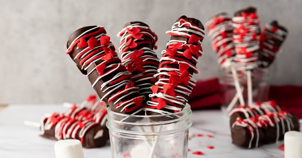 Chocolate-Covered Valentine's Day Marshmallow Pops - Bite-Sized Bash