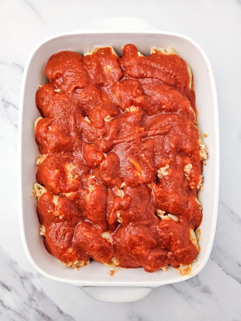 italian stuffed shells process photo