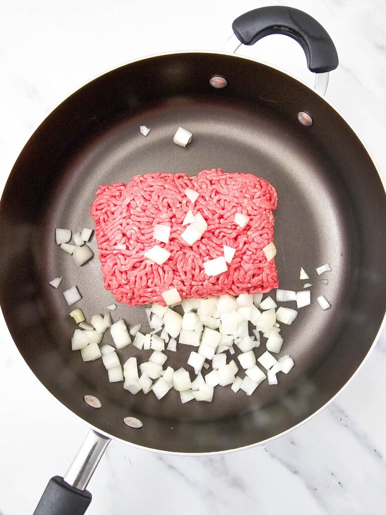 classic stuffed peppers process photo