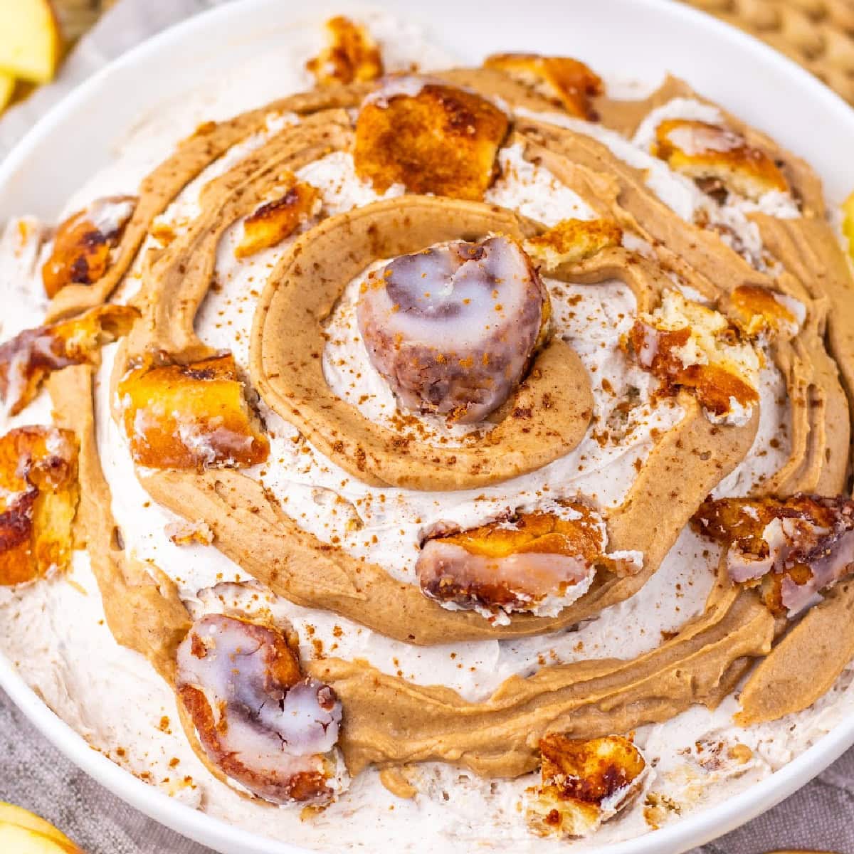 cinnamon roll dip featured image