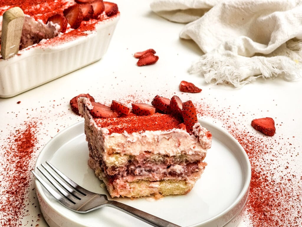 photo of strawberry tiramisu