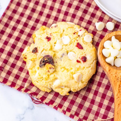 photo of the finished Copycat Subway Raspberry Cheesecake Cookies