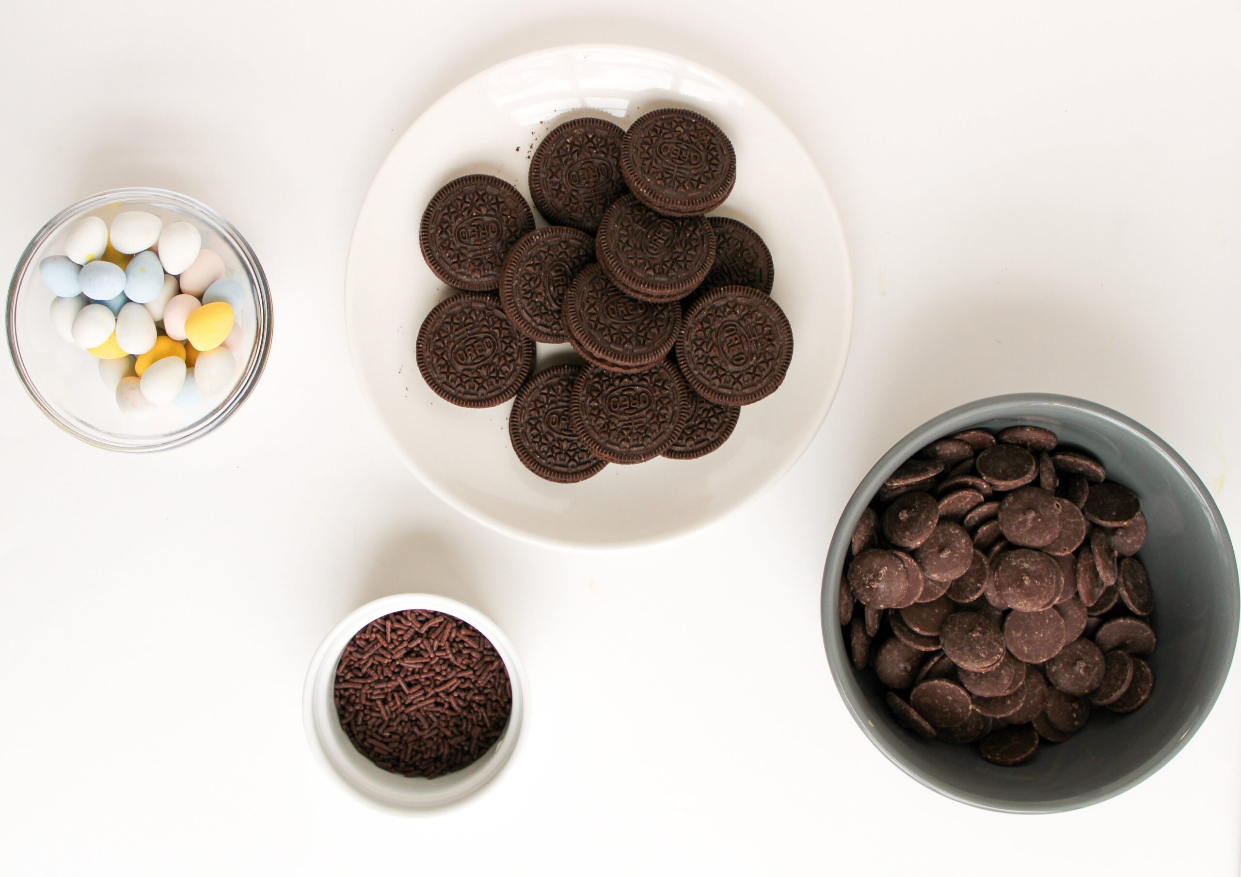 chocolate covered easter egg nests ingredients