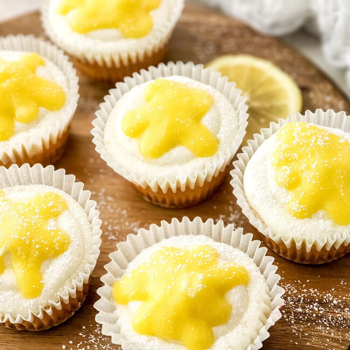 lemon bar cupcakes featured image