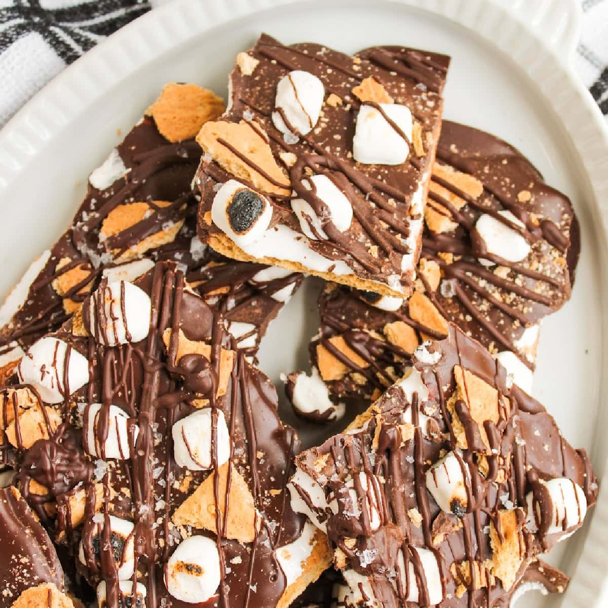 loaded s'mores bark featured image