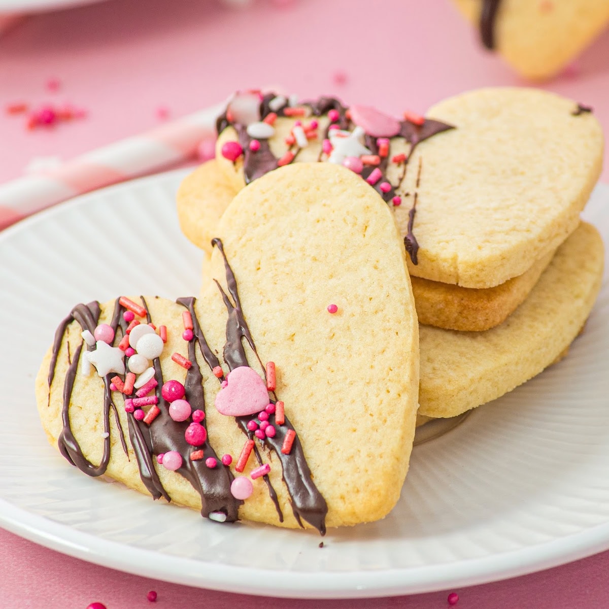 valentine's day sugar cookies featured image