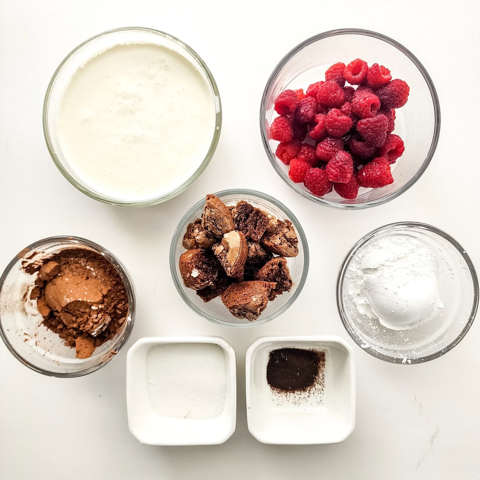raspberry fudge parfaits ingredients