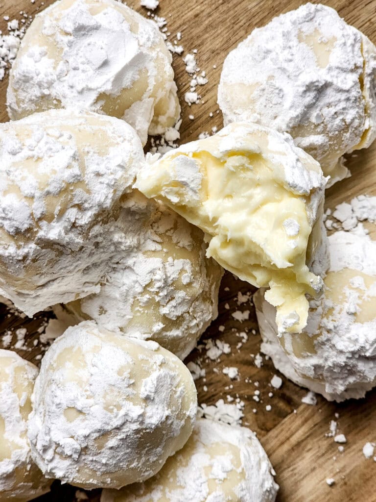 photo of the finished lemon truffles