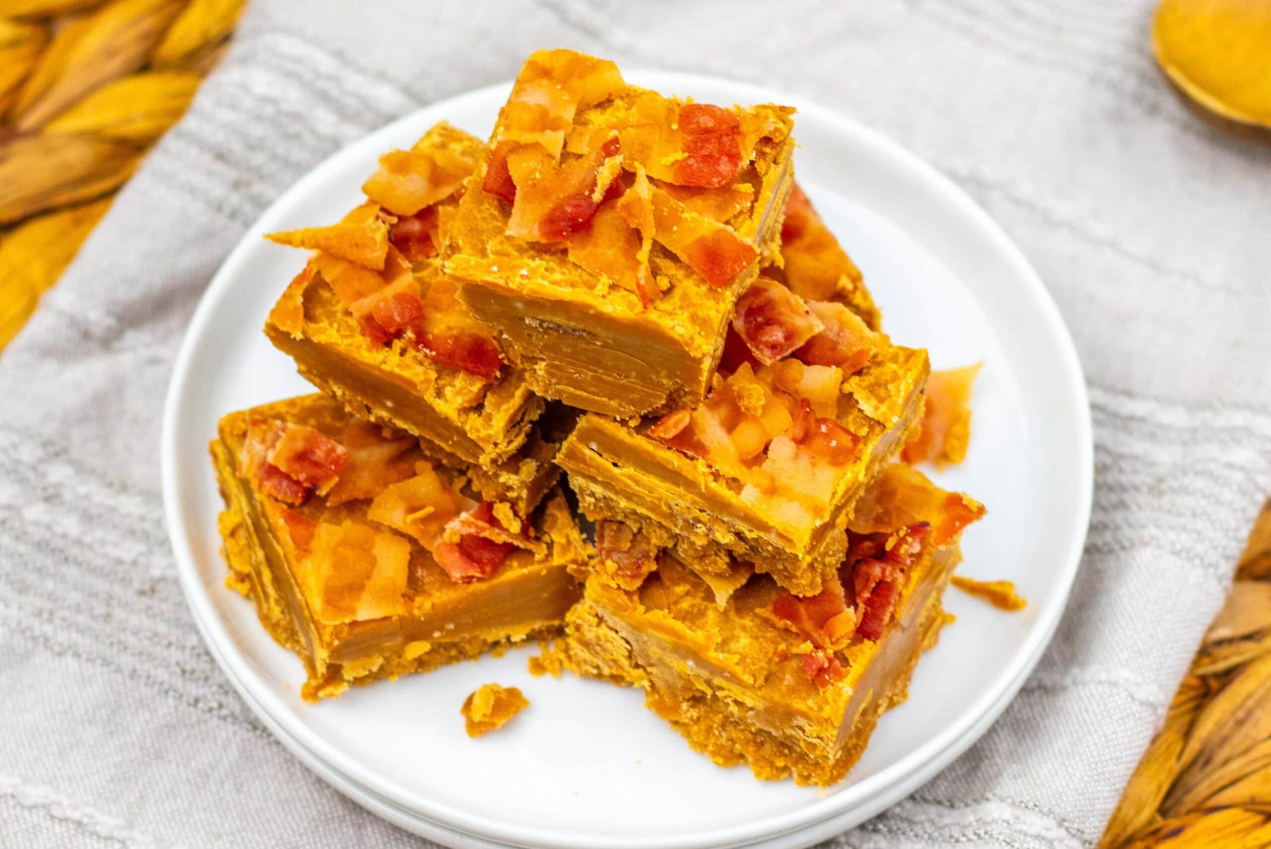 photo of the finished Maple Bacon Fudge