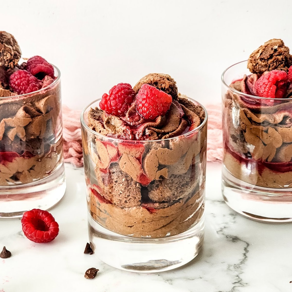 raspberry fudge parfait featured image