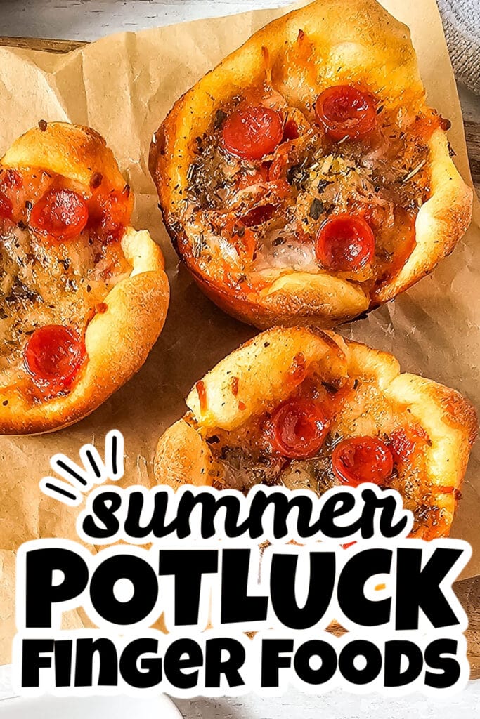 summer potluck finger food - Pepperoni Pizza Puffs