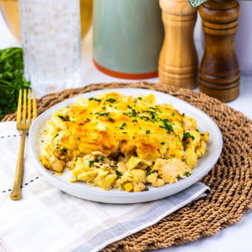 White Chicken Chili Mac And Cheese