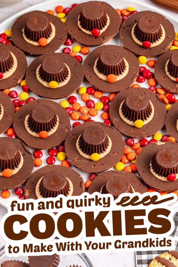 fun cookies for grandkids - thanksgiving pilgrim hats