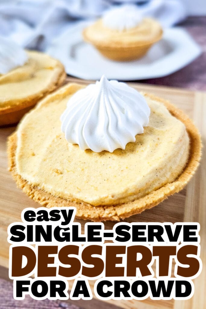 single serve dessert -Mini Pumpkin Marshmallow Pies