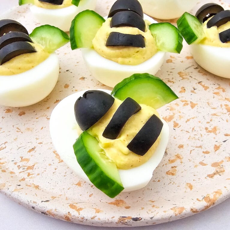 Bee Deviled Eggs Featured Image